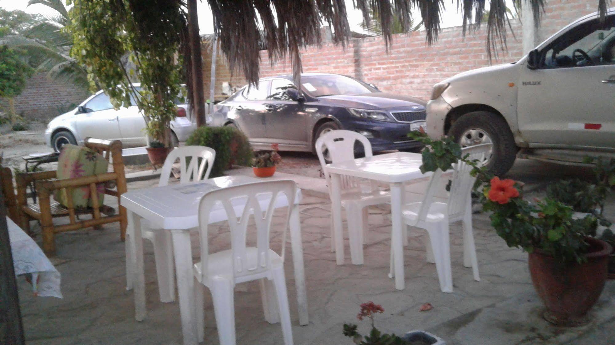 La Casa De Jessy Apartment Máncora Exterior photo